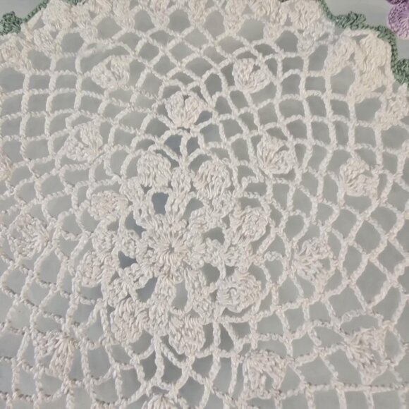 Vintage Doily Hand Crochet Pansy Floral Border - Picture 5 of 7